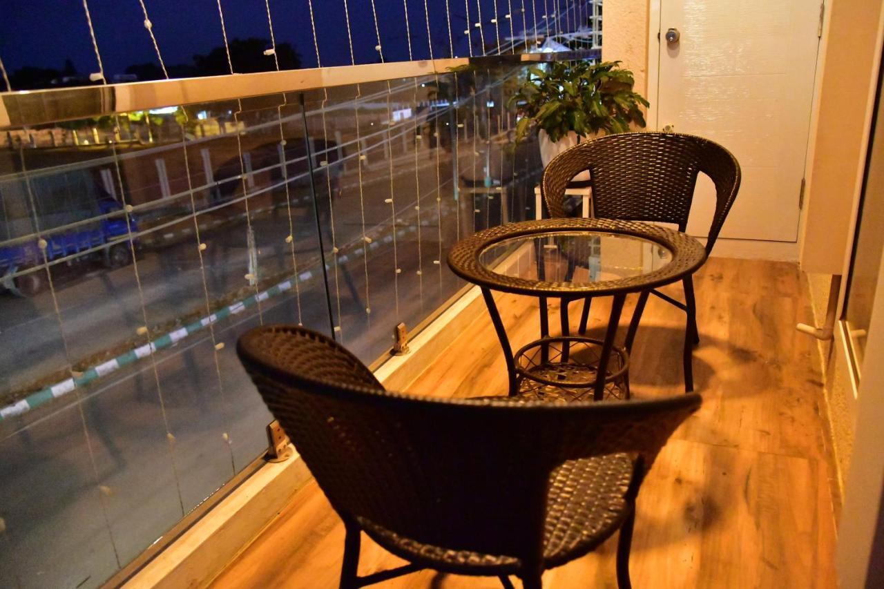 Xcel Luxury Hotel Apartments-Home Living Redefined Mysore Eksteriør billede