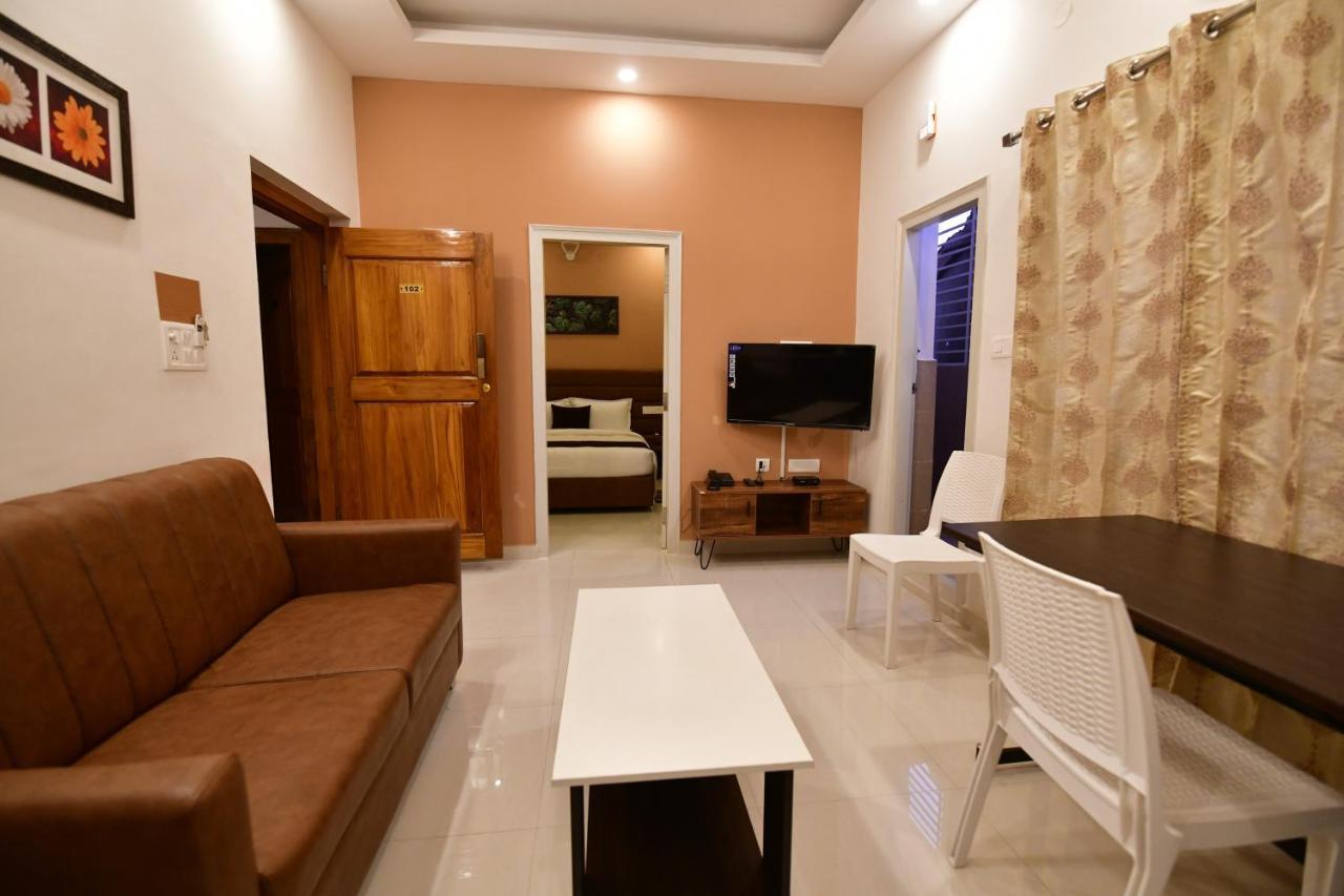 Xcel Luxury Hotel Apartments-Home Living Redefined Mysore Eksteriør billede